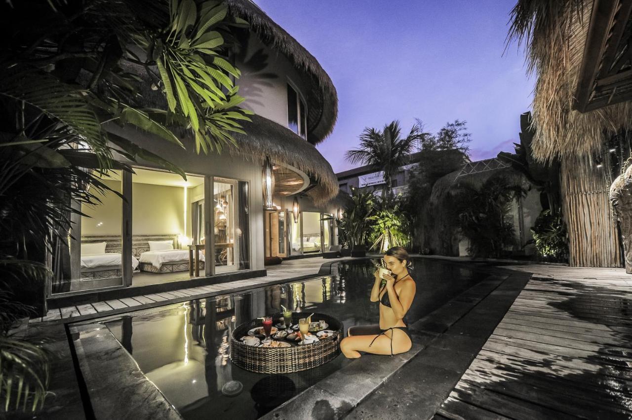 Luxury Villas Merci Resort 3Br Seminyak #2 Kuta Lombok Exteriör bild